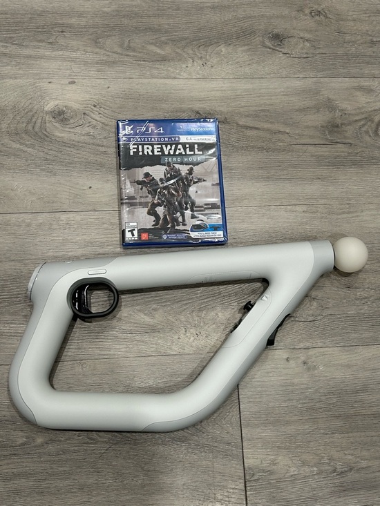 Sony Other - Sony PS4 VR Firewall Zero Hour Game - Aim controller